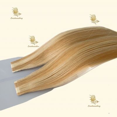 ヒトヘアエクステンション 脱毛なし 100% 皮質を並べた ピアノの色 髪に狭いテープ
